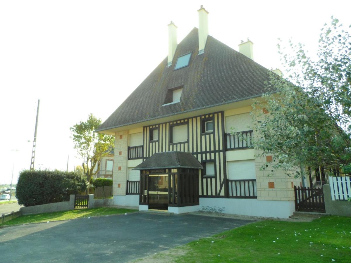Appartement Confortable 2P Proche Plage Avec Parking Et Internet A Cabourg - Fr-1-487-302 Zewnętrze zdjęcie